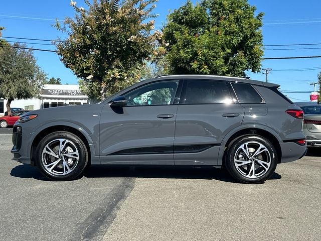 2027 Audi Q6 e-tron Premium Plus quattro