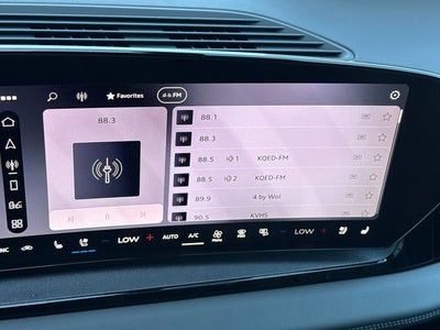 2027 Audi Q6 e-tron Premium quattro