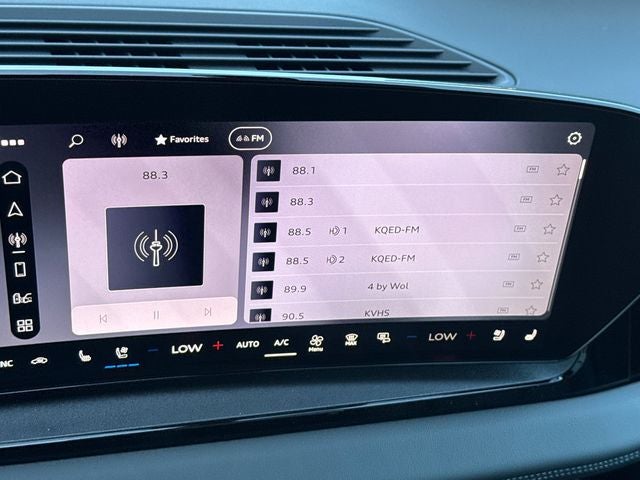 2027 Audi Q6 e-tron Premium quattro