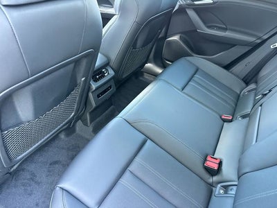 2027 Audi Q6 e-tron Premium quattro
