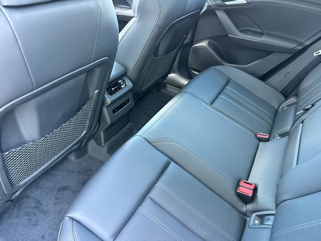 2027 Audi Q6 e-tron Premium quattro