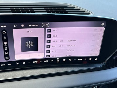 2027 Audi Q6 e-tron Premium quattro