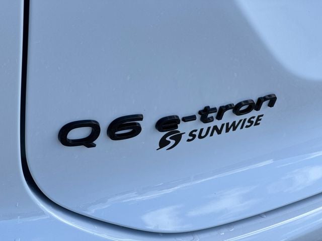 2027 Audi Q6 e-tron Premium quattro