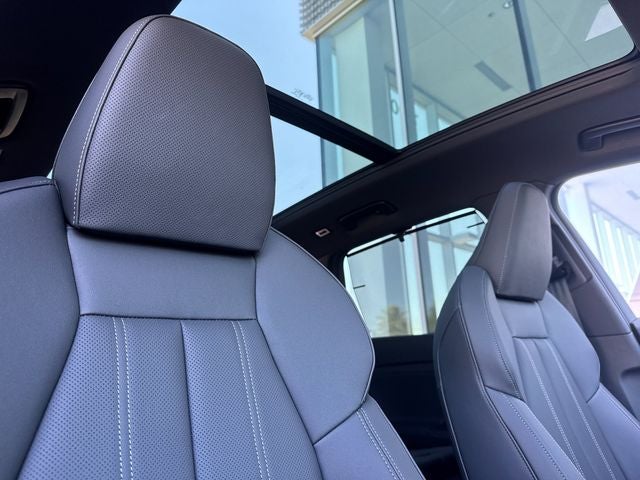 2027 Audi Q6 e-tron Premium Plus quattro