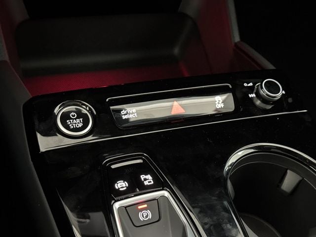 2027 Audi Q6 e-tron Premium Plus quattro