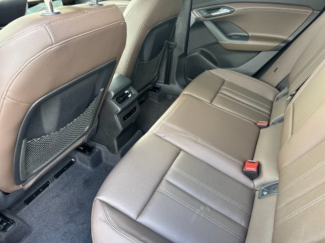 2027 Audi Q6 e-tron Premium Plus quattro