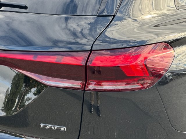2027 Audi Q6 e-tron Premium Plus quattro