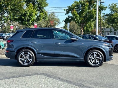 2027 Audi Q6 e-tron Premium Plus quattro
