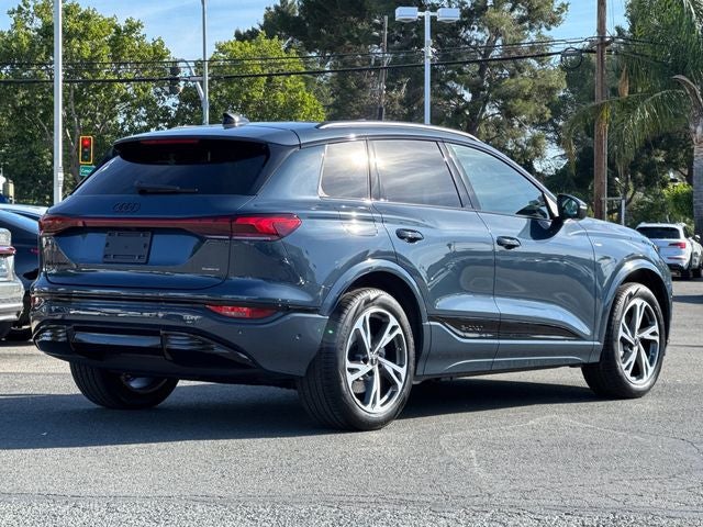 2027 Audi Q6 e-tron Premium Plus quattro