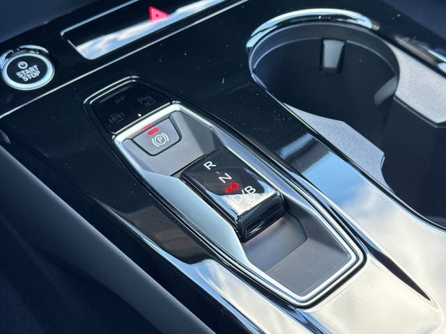 2027 Audi Q6 e-tron Premium quattro