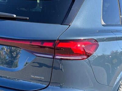 2027 Audi Q6 e-tron Premium Plus quattro
