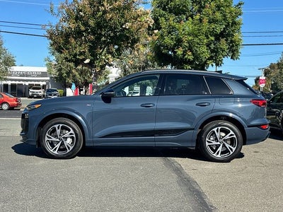 2027 Audi Q6 e-tron Premium Plus quattro