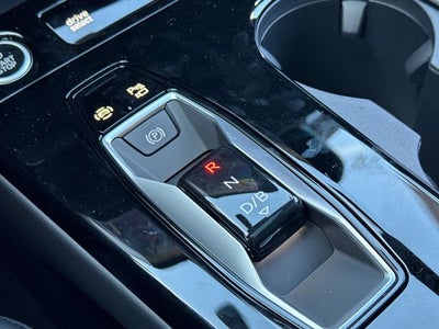 2027 Audi Q6 e-tron Premium Plus quattro