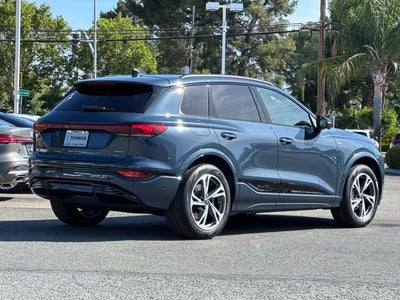 2027 Audi Q6 e-tron Premium Plus quattro