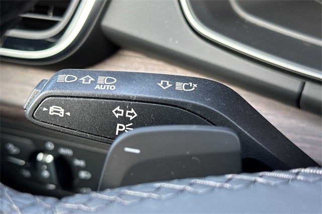 2023 Audi Q5 Sportback 45 S line Premium quattro