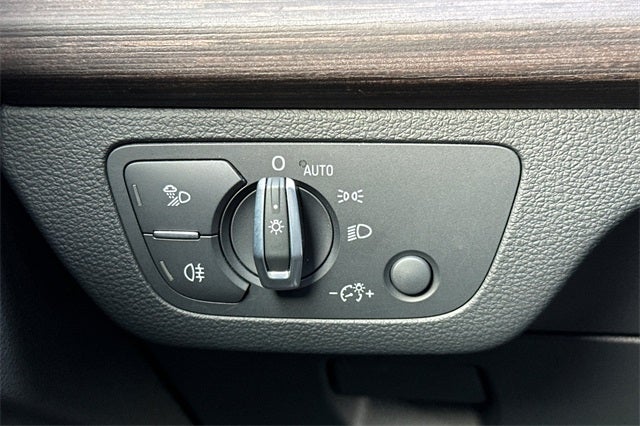 2023 Audi Q5 Sportback 45 S line Premium quattro