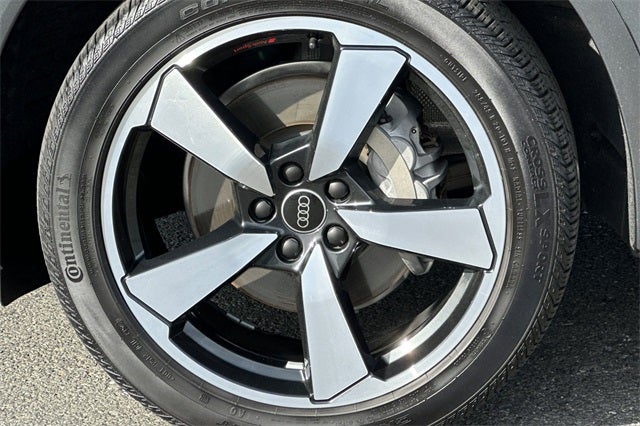 2023 Audi Q5 Sportback 45 S line Premium quattro