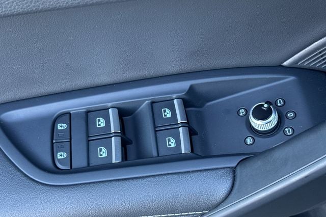 2023 Audi Q5 Sportback 45 S line Premium quattro