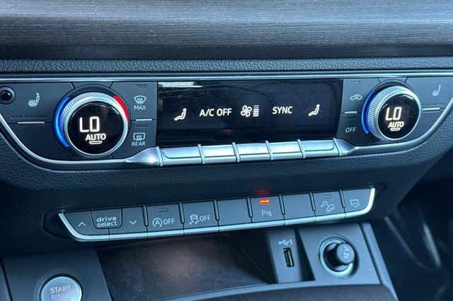 2023 Audi Q5 Sportback 45 S line Premium quattro