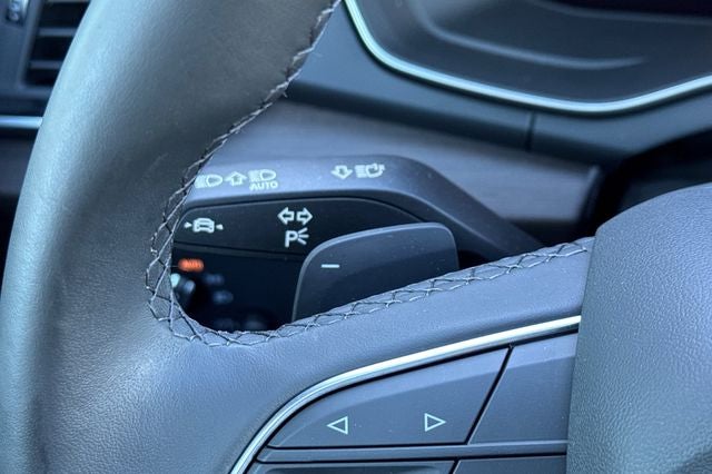 2023 Audi Q5 Sportback 45 S line Premium quattro