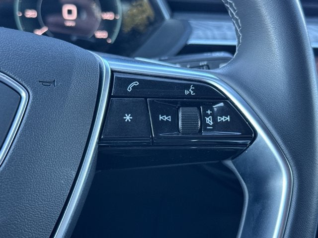 2024 Audi Q8 e-tron Premium Plus quattro
