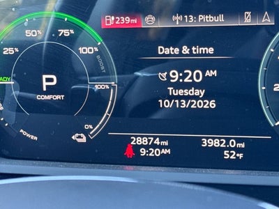 2024 Audi Q8 e-tron Premium Plus quattro