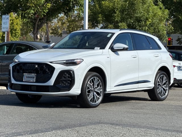 2026 Audi Q5 2.0T Premium Plus quattro