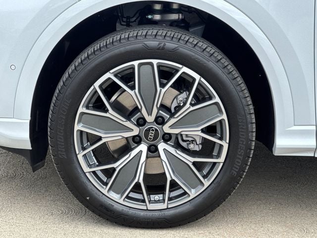 2026 Audi Q5 2.0T Premium Plus quattro