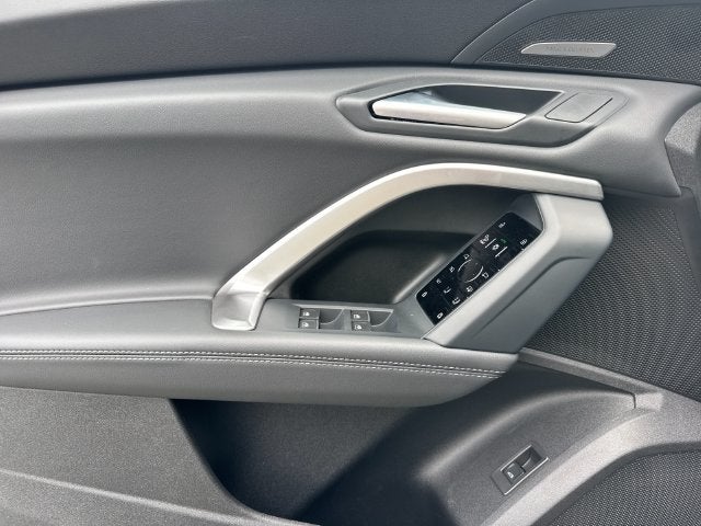2026 Audi Q5 2.0T Premium Plus quattro