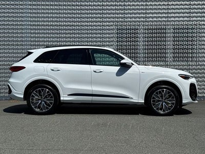 2026 Audi Q5 2.0T Premium Plus quattro