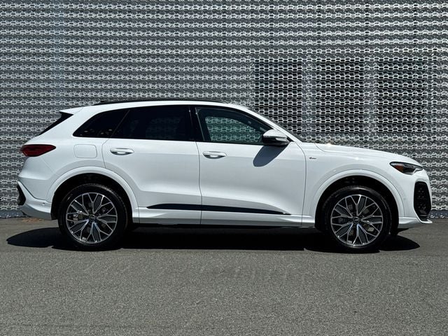 2026 Audi Q5 2.0T Premium Plus quattro