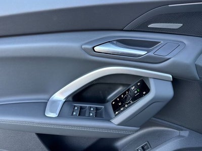 2026 Audi Q5 2.0T Premium Plus quattro