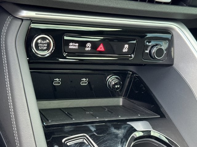 2026 Audi Q5 2.0T Premium Plus quattro