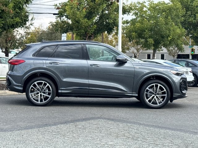 2026 Audi Q5 2.0T Premium Plus quattro