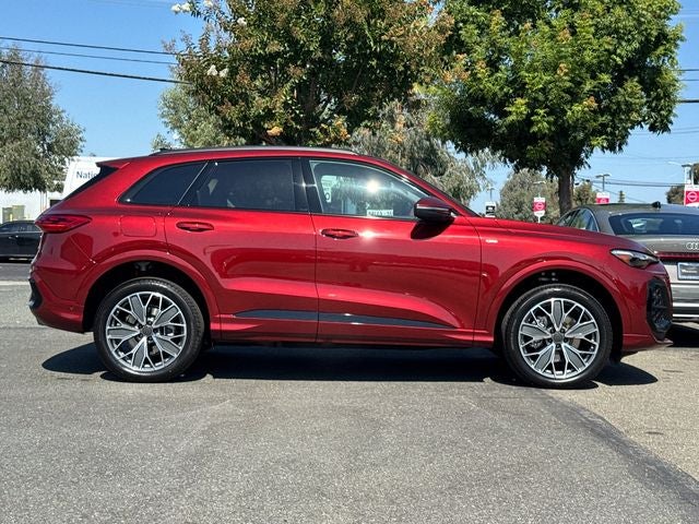 2026 Audi Q5 2.0T Premium Plus quattro