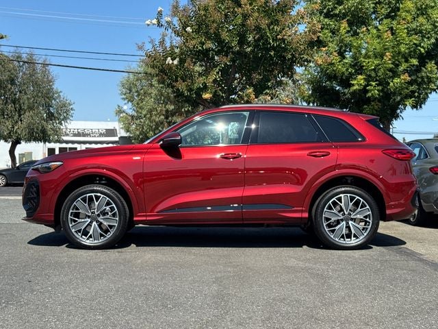 2026 Audi Q5 2.0T Premium Plus quattro