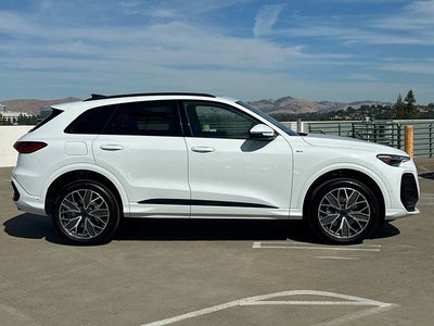2026 Audi Q5 2.0T Premium Plus quattro