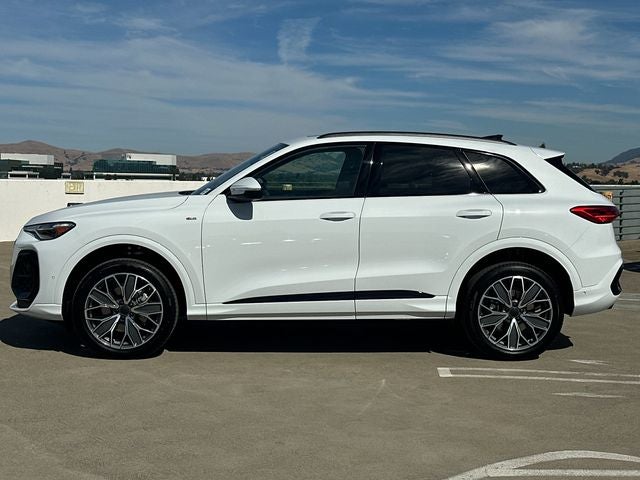 2026 Audi Q5 2.0T Premium Plus quattro