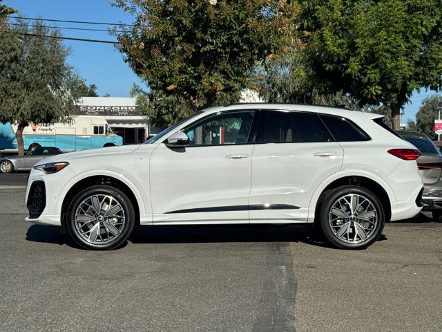 2026 Audi Q5 2.0T Premium Plus quattro