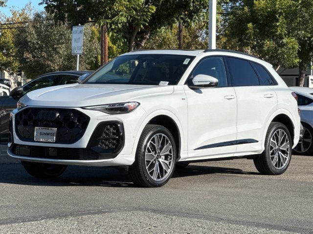 2026 Audi Q5 2.0T Premium Plus quattro