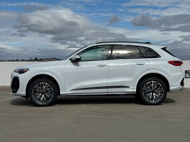 2026 Audi Q5 2.0T Premium Plus quattro