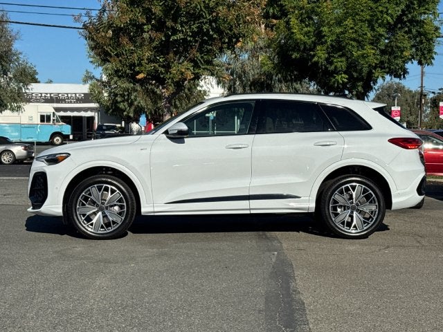 2026 Audi Q5 2.0T Premium Plus quattro