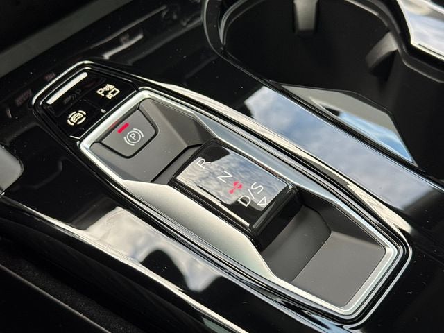 2026 Audi Q5 2.0T Premium Plus quattro