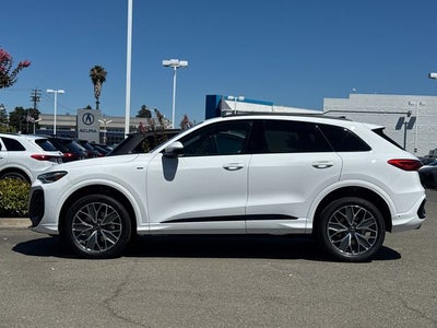 2026 Audi Q5 2.0T Premium Plus quattro