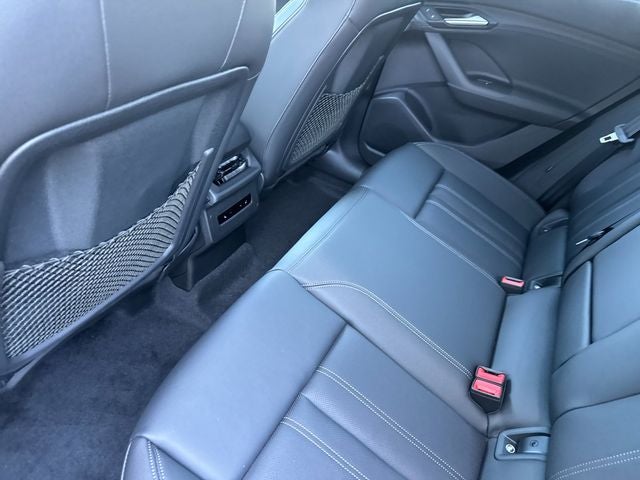 2027 Audi Q6 e-tron Premium quattro