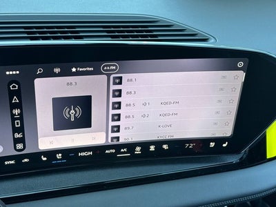 2027 Audi Q6 e-tron Premium quattro