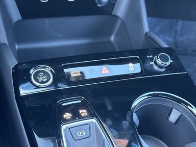 2027 Audi Q6 e-tron Premium quattro