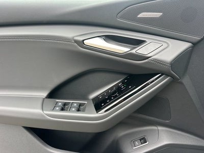 2027 Audi Q6 e-tron Premium quattro