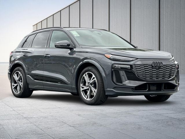 2027 Audi Q6 e-tron Premium quattro