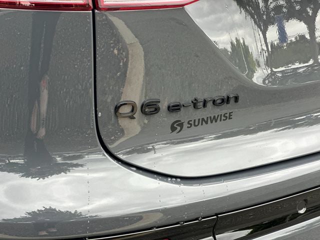 2027 Audi Q6 e-tron Premium quattro